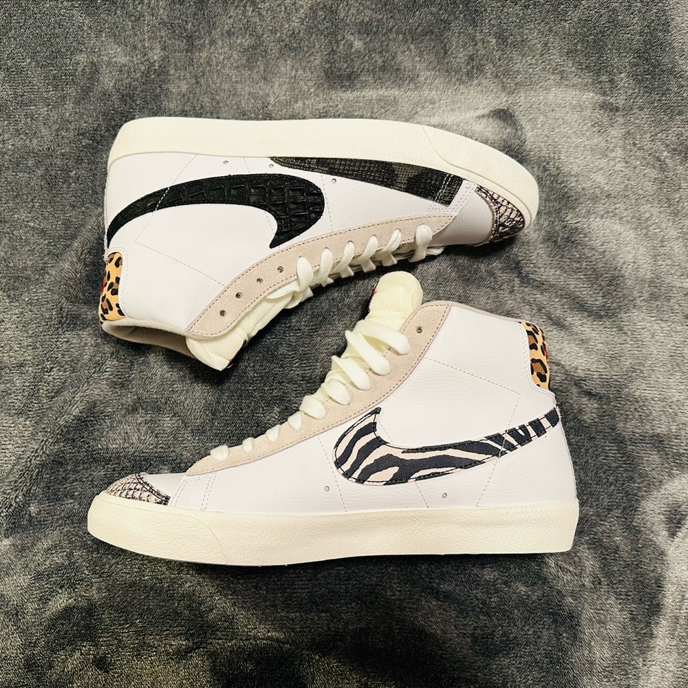 Nike Blazer Mid 77